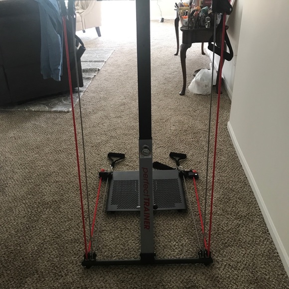 Exercise Equipment - Picture 6 of 8